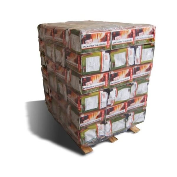 Pallet van verdichte boomstammen